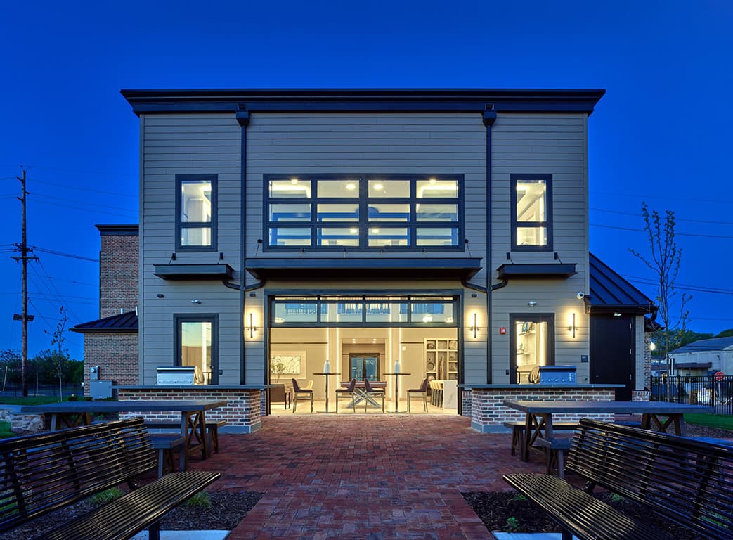 Central and Oak - Image 4