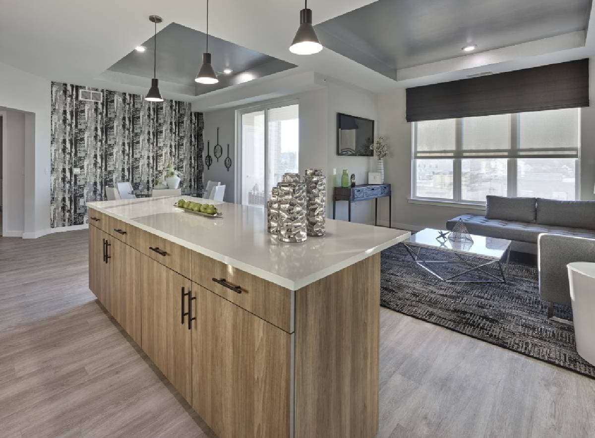 Central and Oak - Image 2