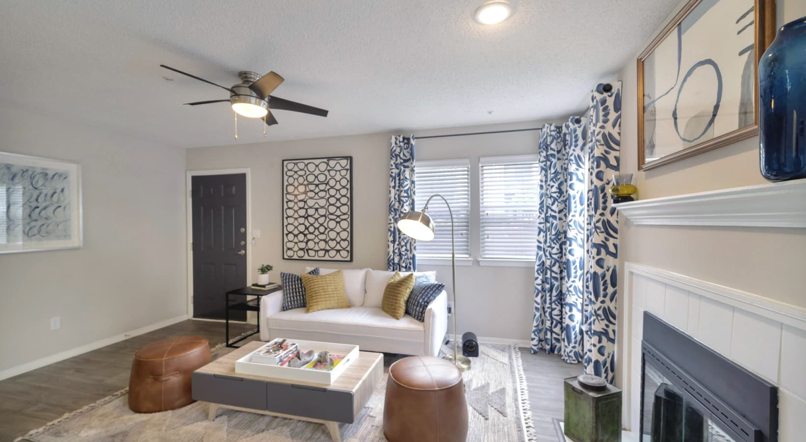 Clarion Apartments - Image 5