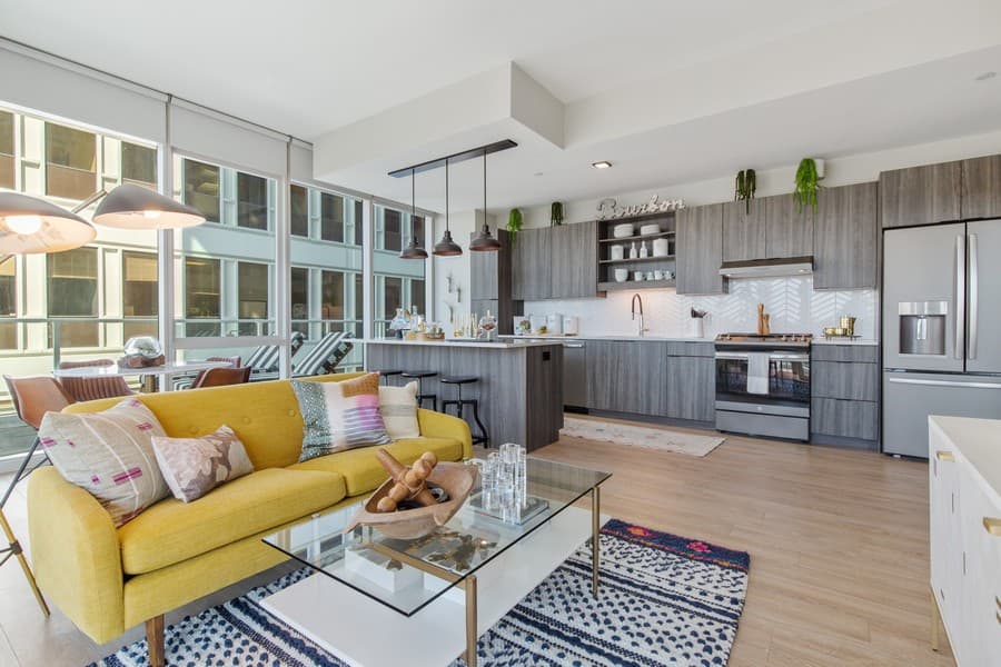 The Albion - Image 7